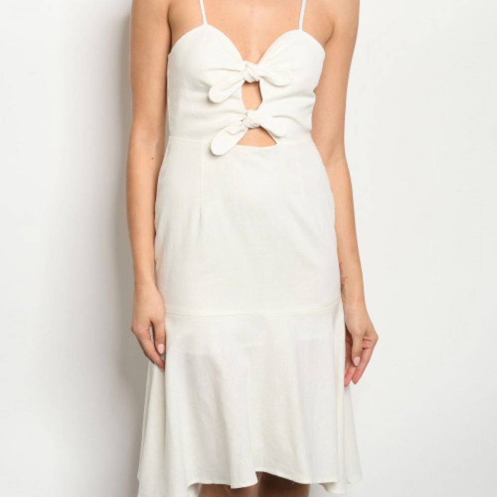 📦 MOVE OUT SALE - Off-White Linen Midi Dress